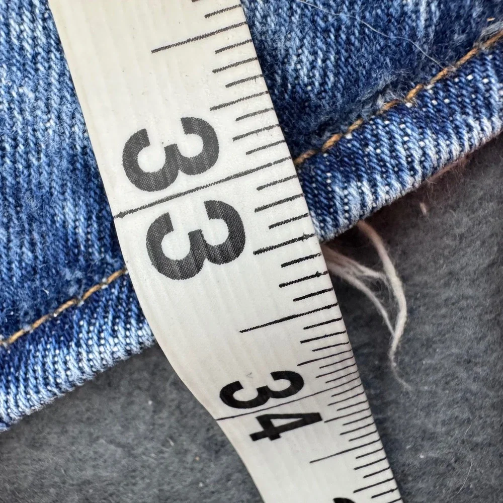Levis 501 Straight Leg Jeans Mens 34x34 Blue Medium Wash Button Fly Cotton